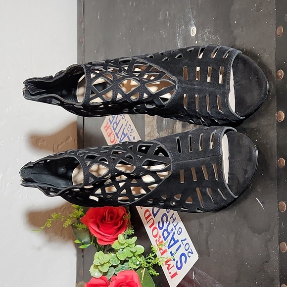 INC Rammee Leather Upper Cut out Open Toe Back Zip Heel 11M - Picture 8 of 13